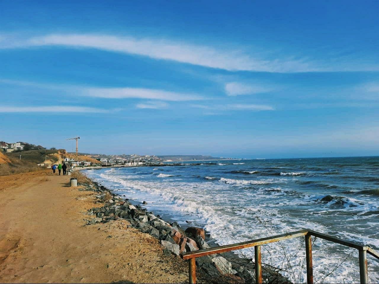 Как выглядят пляжи Одессы в марте 2021 года. Фото Марины Повертайло