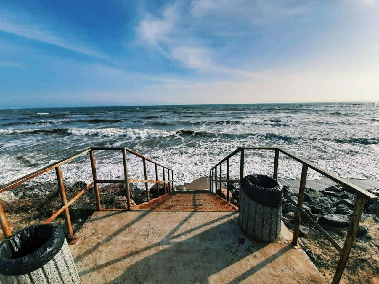 Как выглядят пляжи Одессы в марте 2021 года. Фото Марины Повертайло