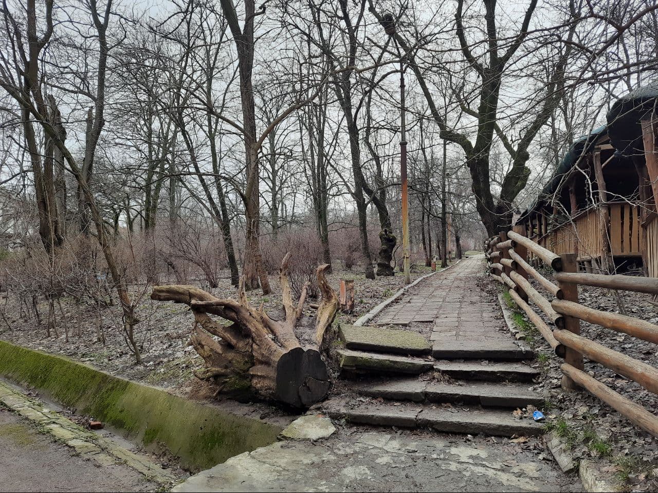 Последний уголок старой Аркадии: как выглядит санаторий "Молдова". Фото Марины Повертайло