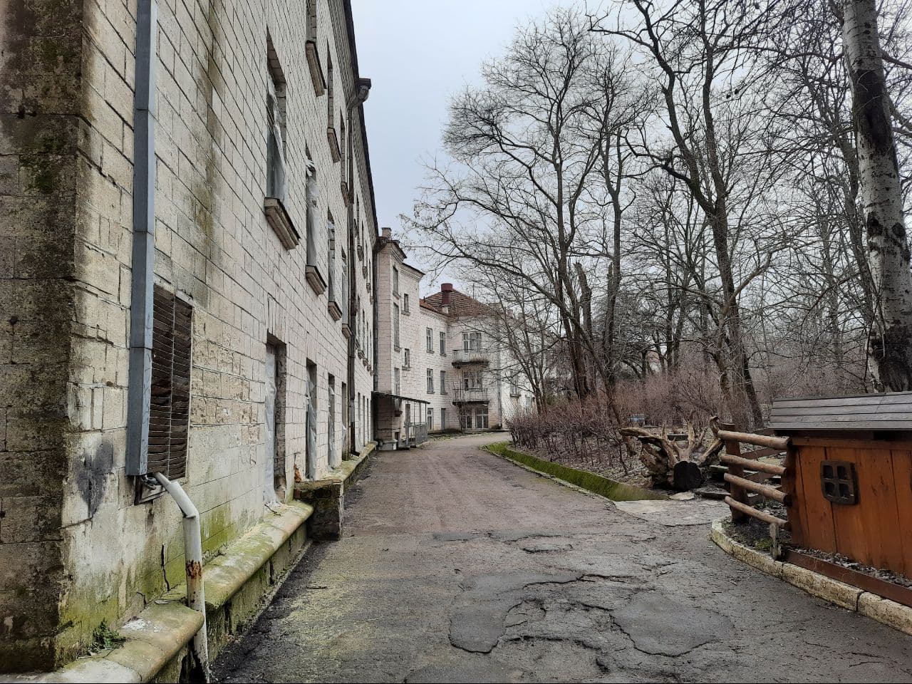 Последний уголок старой Аркадии: как выглядит санаторий "Молдова". Фото Марины Повертайло