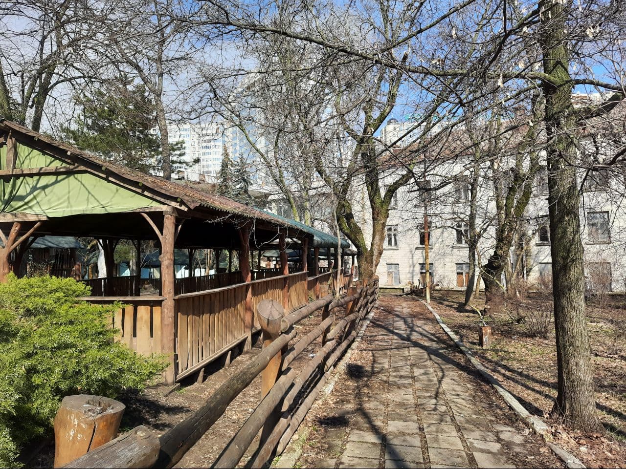 Последний уголок старой Аркадии: как выглядит санаторий "Молдова". Фото Марины Повертайло