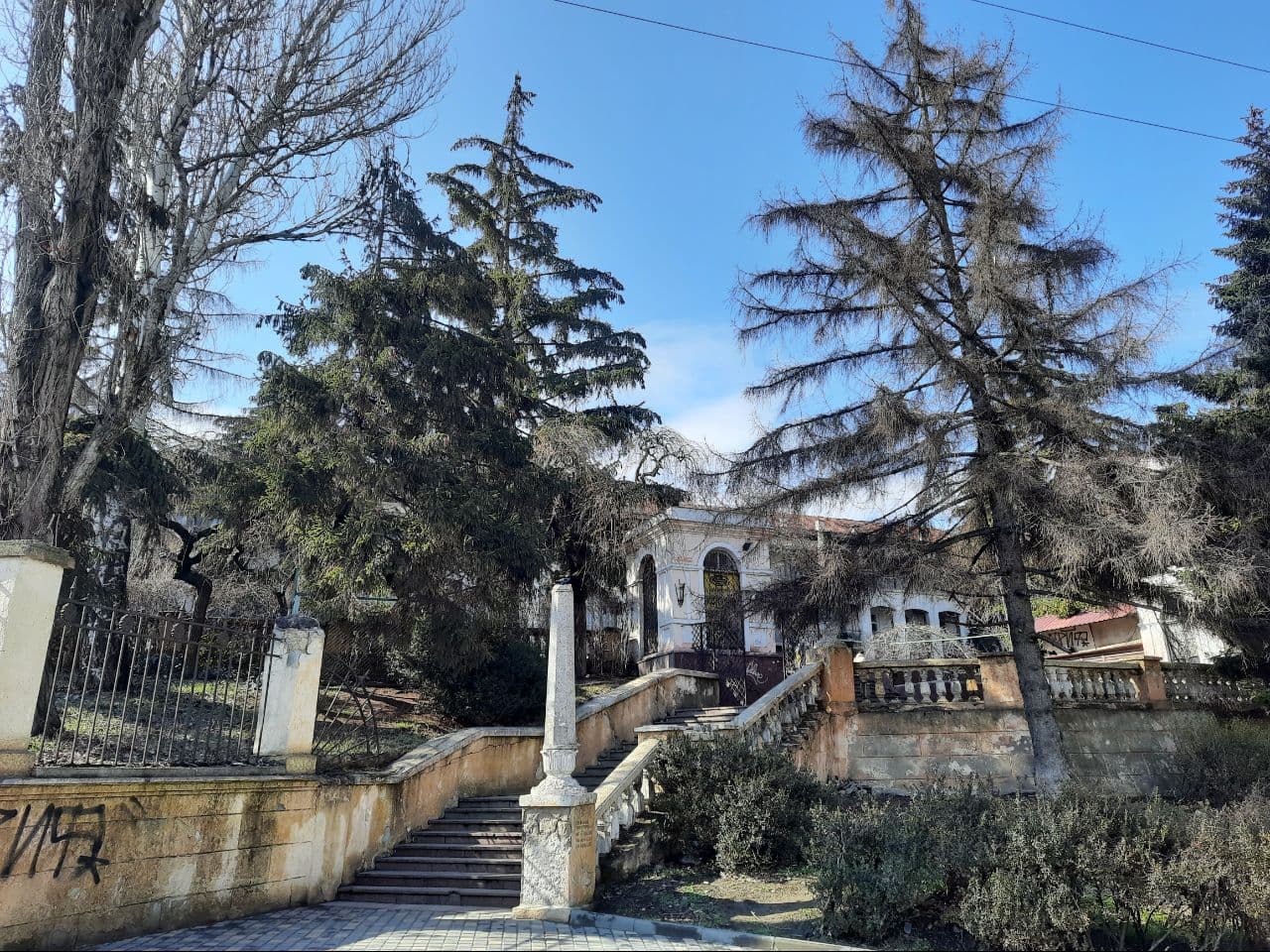 Последний уголок старой Аркадии: как выглядит санаторий "Молдова". Фото: Марины Повертайло