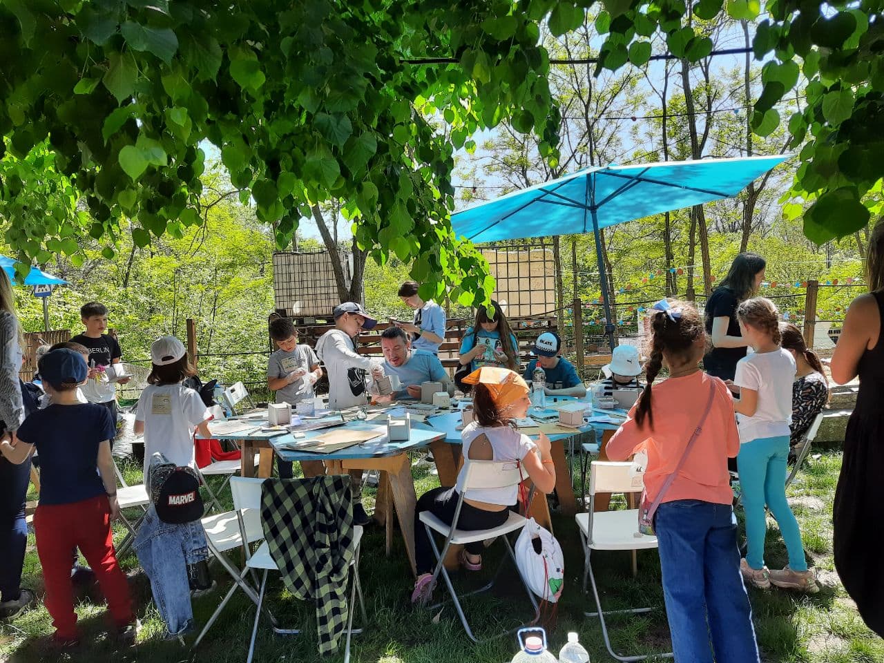 Первый Playstation и Арчери таг: в Зеленом театре проходит фестиваль игр. Фото автора