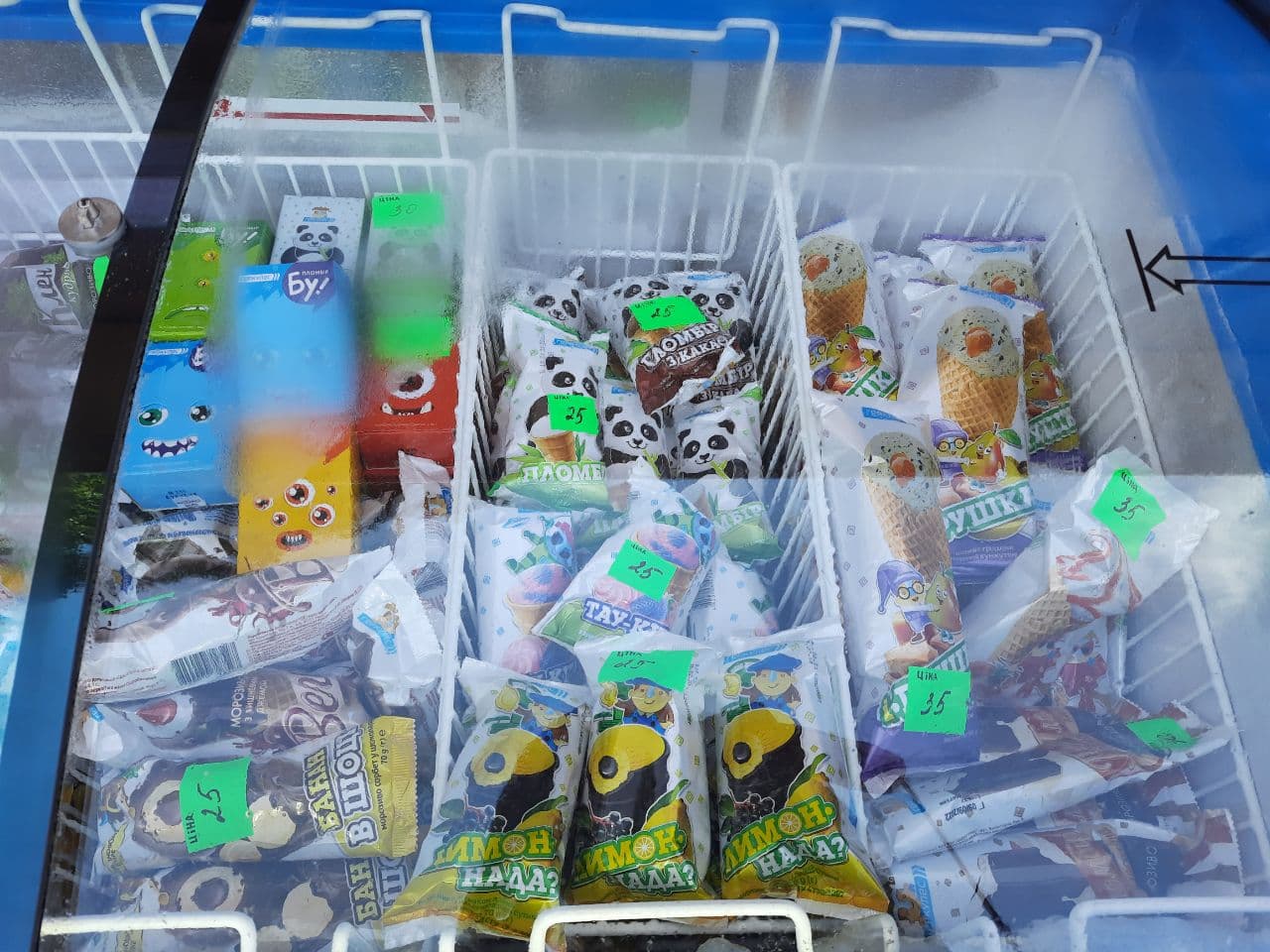 От "Ланжерона" до "Аркадии": как одесские пляжи готовятся к лету. Фото Марины Повертайло