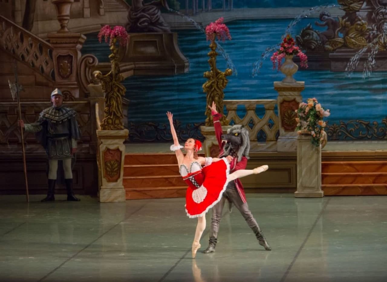 Спектакль "Красная шапочка" в Одесском оперном театре