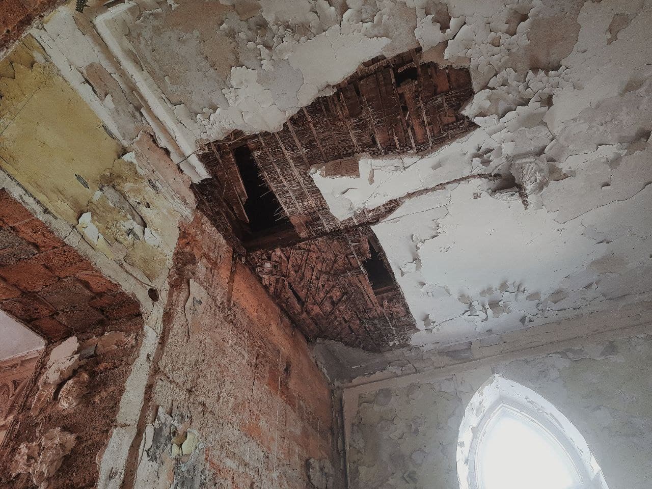 Замок Монстров (Дача Анатра) на Французском бульваре. Фото Марины Повертайло