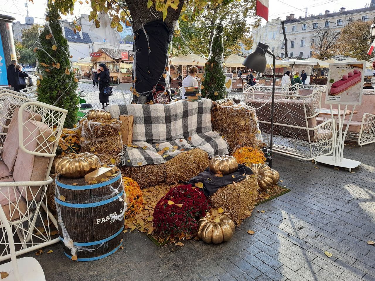 Ресторан Pasta & Pizza на улице Дерибасовской, 18. Фото Марины Повертайло