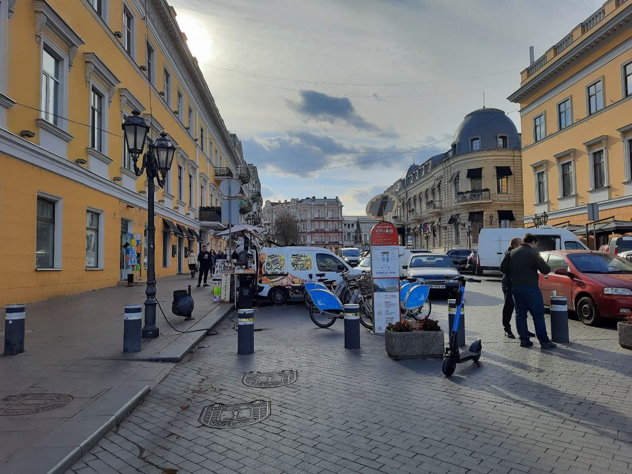 Приморский бульвар в Одессе. Фото Марины Повертайло