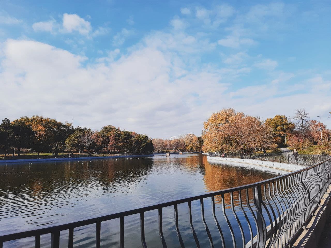Парк Победы в Одессе в октябре 2021 года. Фото Марины Повертайло