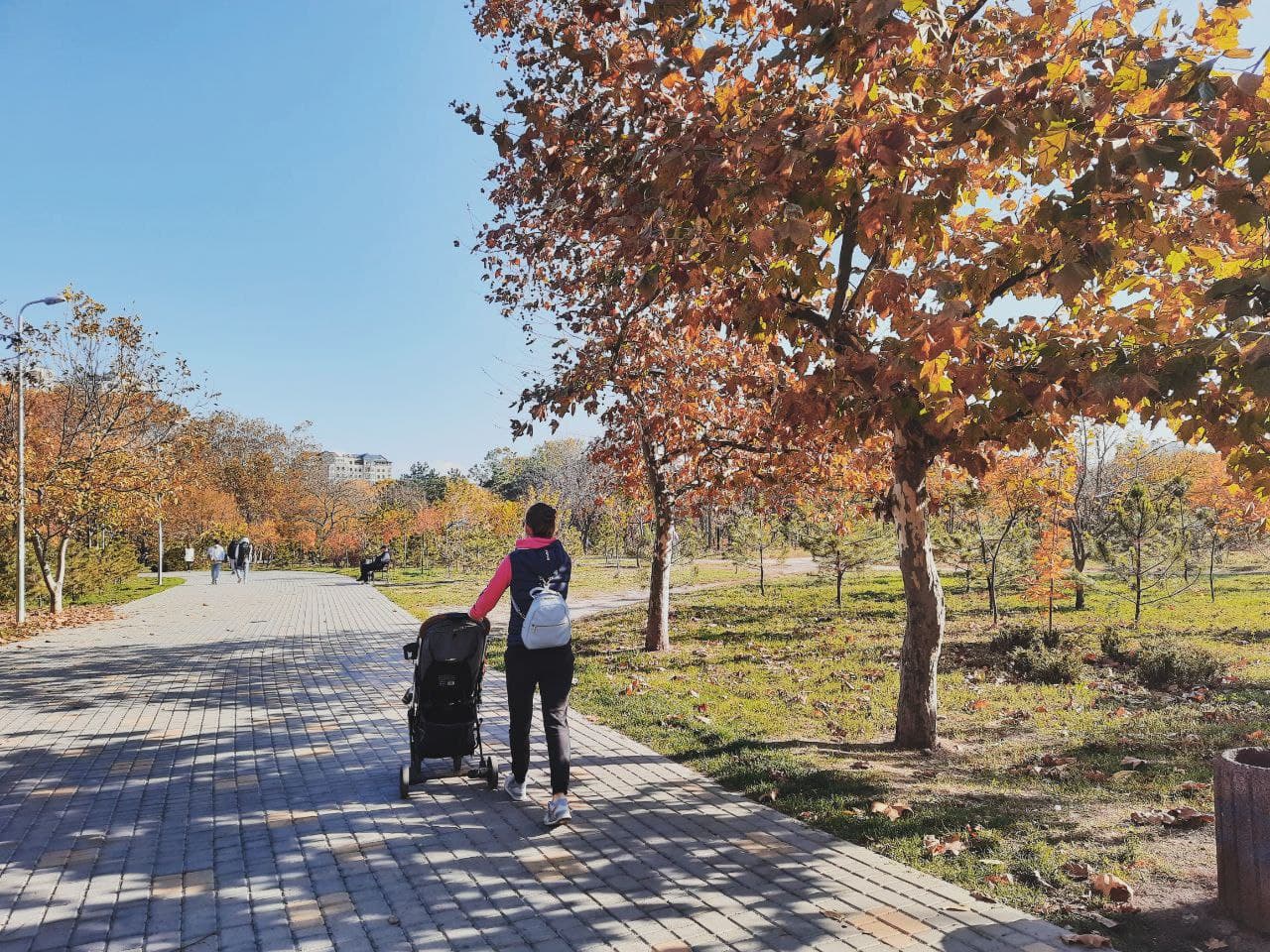 Парк Победы в Одессе в октябре 2021 года. Фото Марины Повертайло