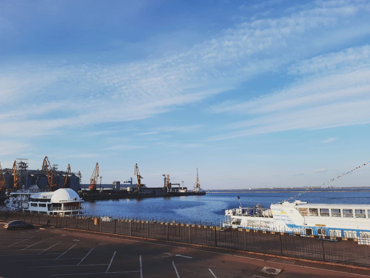 Морвокзал в Одессе в октябре 2021 года. Фото Марины Повертайло