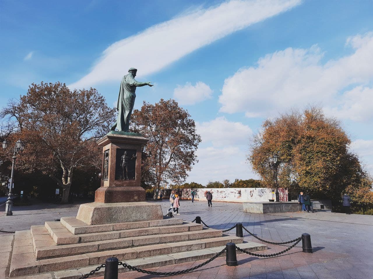 Памятник Дюку в Одессе в октябре 2021 года. Фото Марины Повертайло