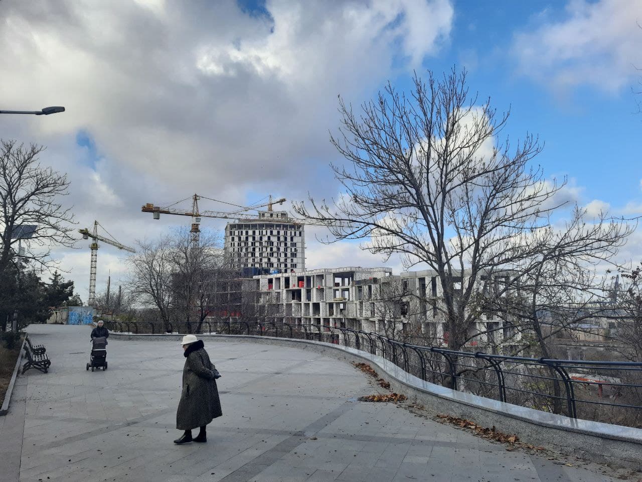 С бульвара Жванецкого больше не получится любоваться морем.