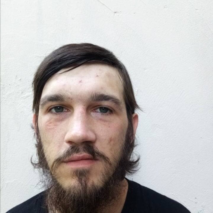 На Генерала Петрова пропал 26-летний Николай Валевский.