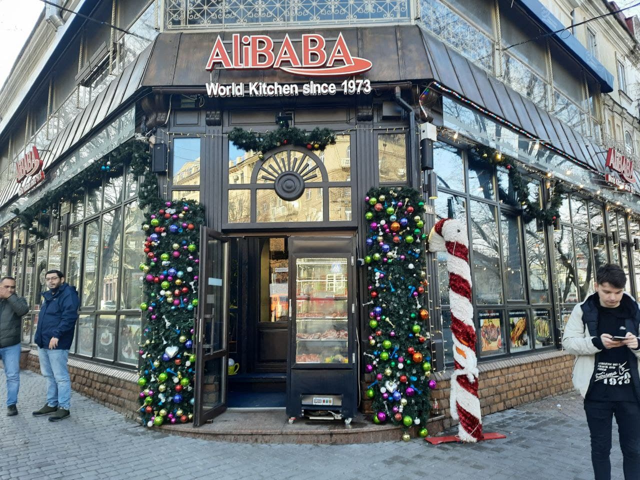 Кафе AliBABA в Одессе в декабре 2021 года.