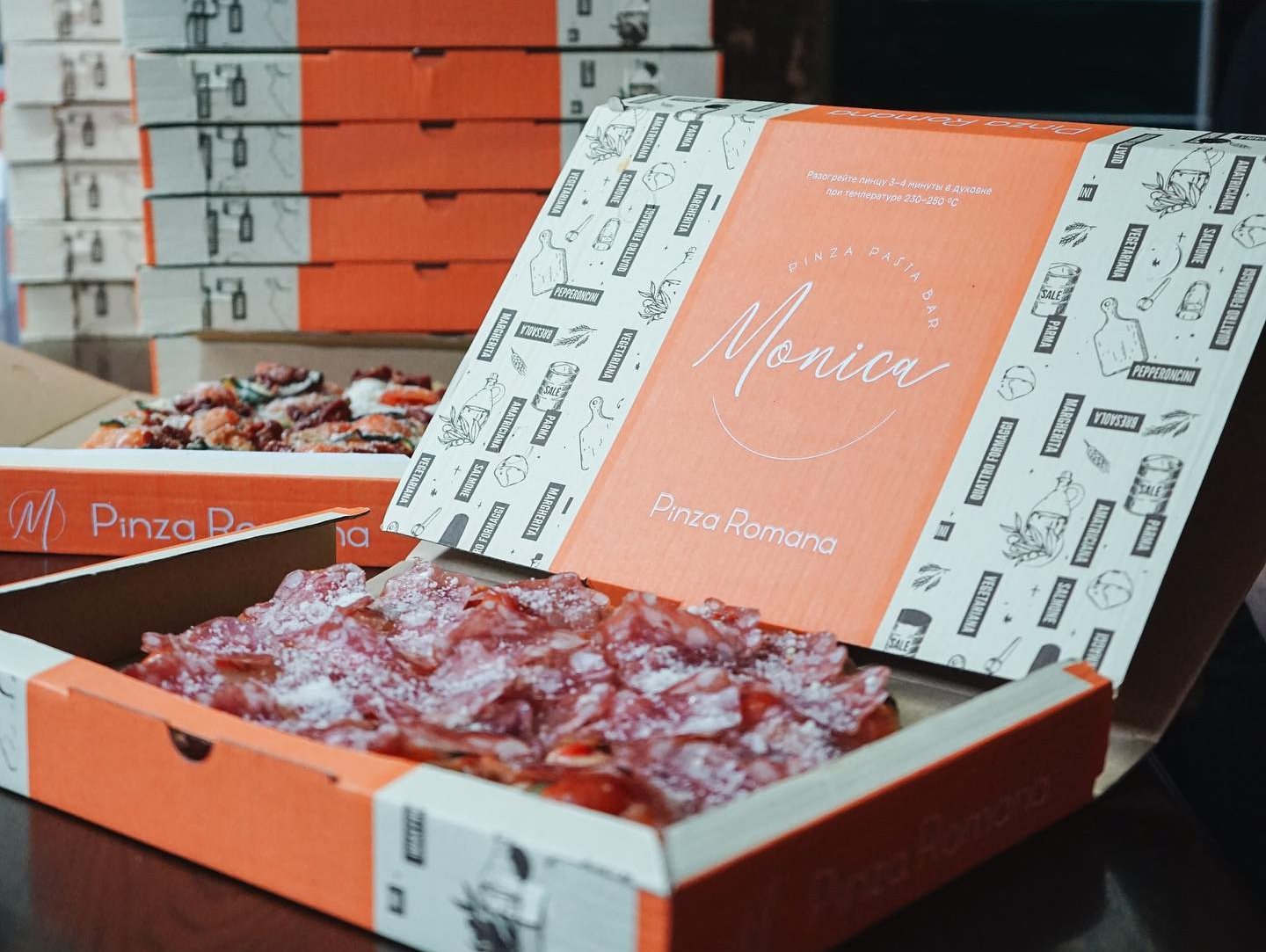 Праздник без забот: где в Одессе заказать новогоднее меню с доставкой. Monica Pinza Pasta bar