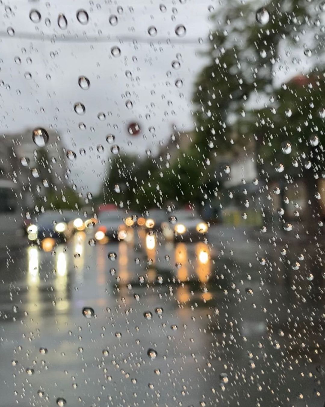 Лето 2021 года в Одессе началось с проливных дождей. Фото: instagram.com/vasilisa.d