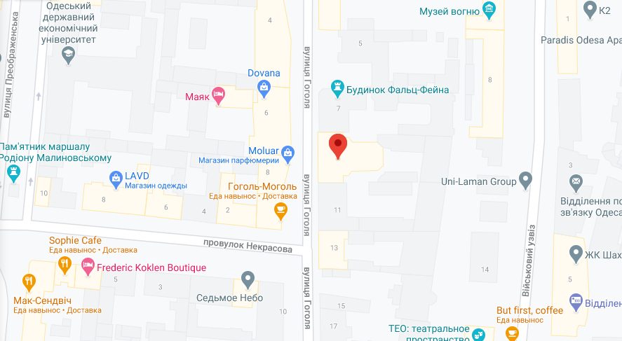 Не подъезд, а произведение искусства: в Одессе американец расписал парадную. Фото: GoogleMap