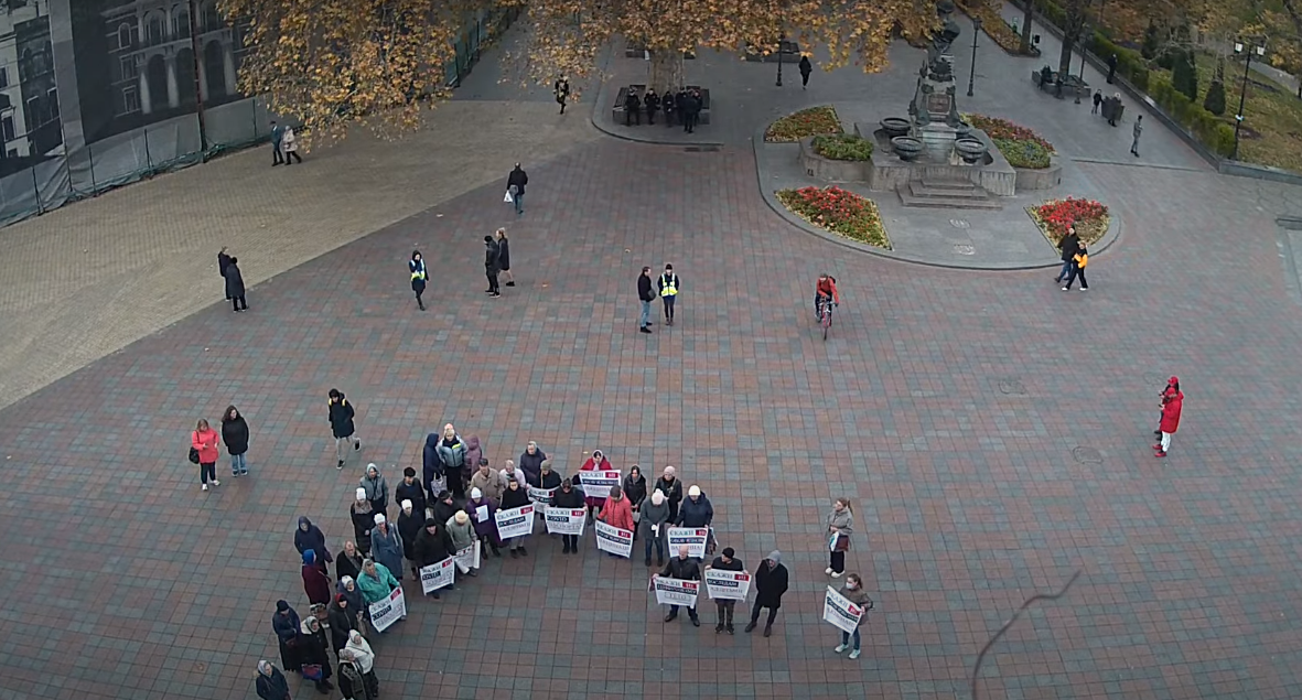14 ноября в Одессе проходит митинг противников вакцинации. Скриншот: youtube.com/c/OdessaONLINE
