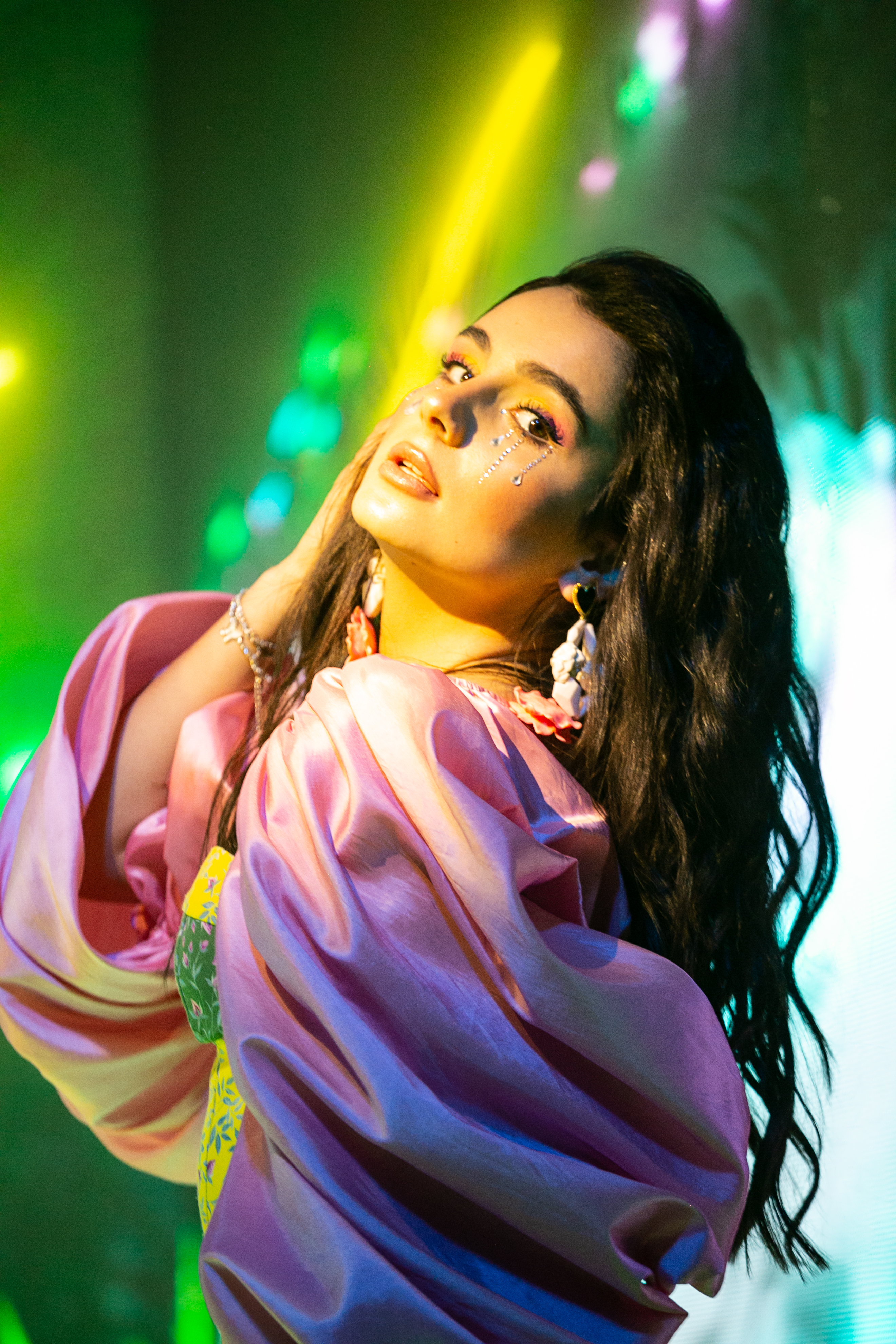 Анна Тринчер презентует клип и макси-сингл "БЛА БЛА БЛА"