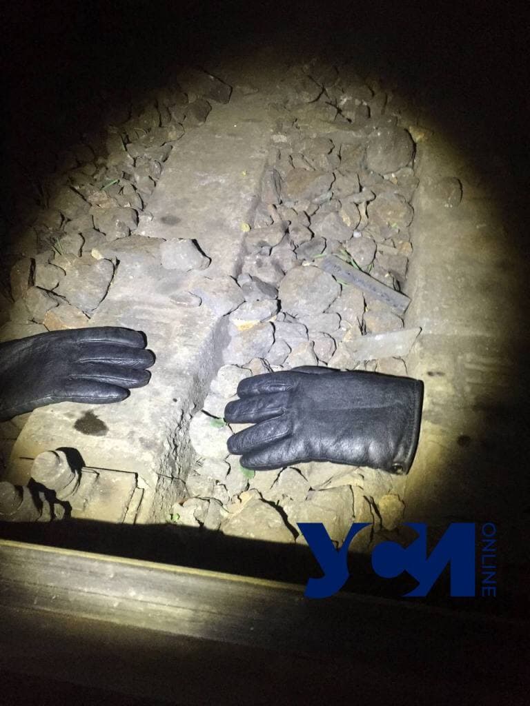 В Одессе поезд сбил мужчину.