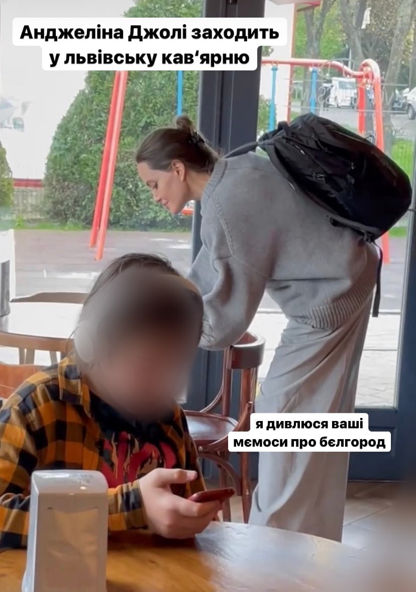 В Сети появились мемы о приезде Анджелины Джоли в Украину: подборка.