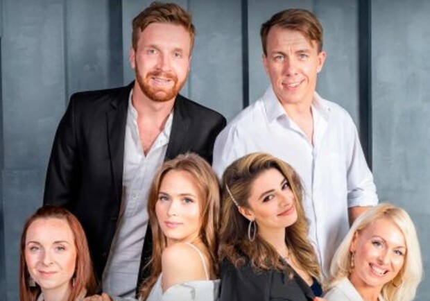 Спектакль "Третий лишний".