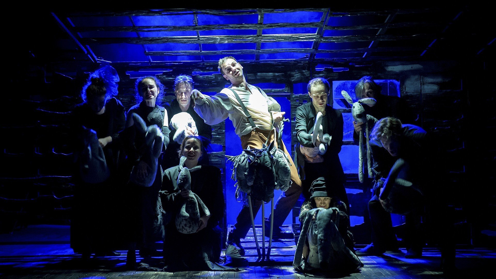 Спектакль "Мертві душі".