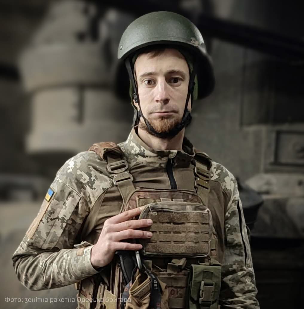 Командир екіпажу зенітної самохідної артилерійської установки Олександр.