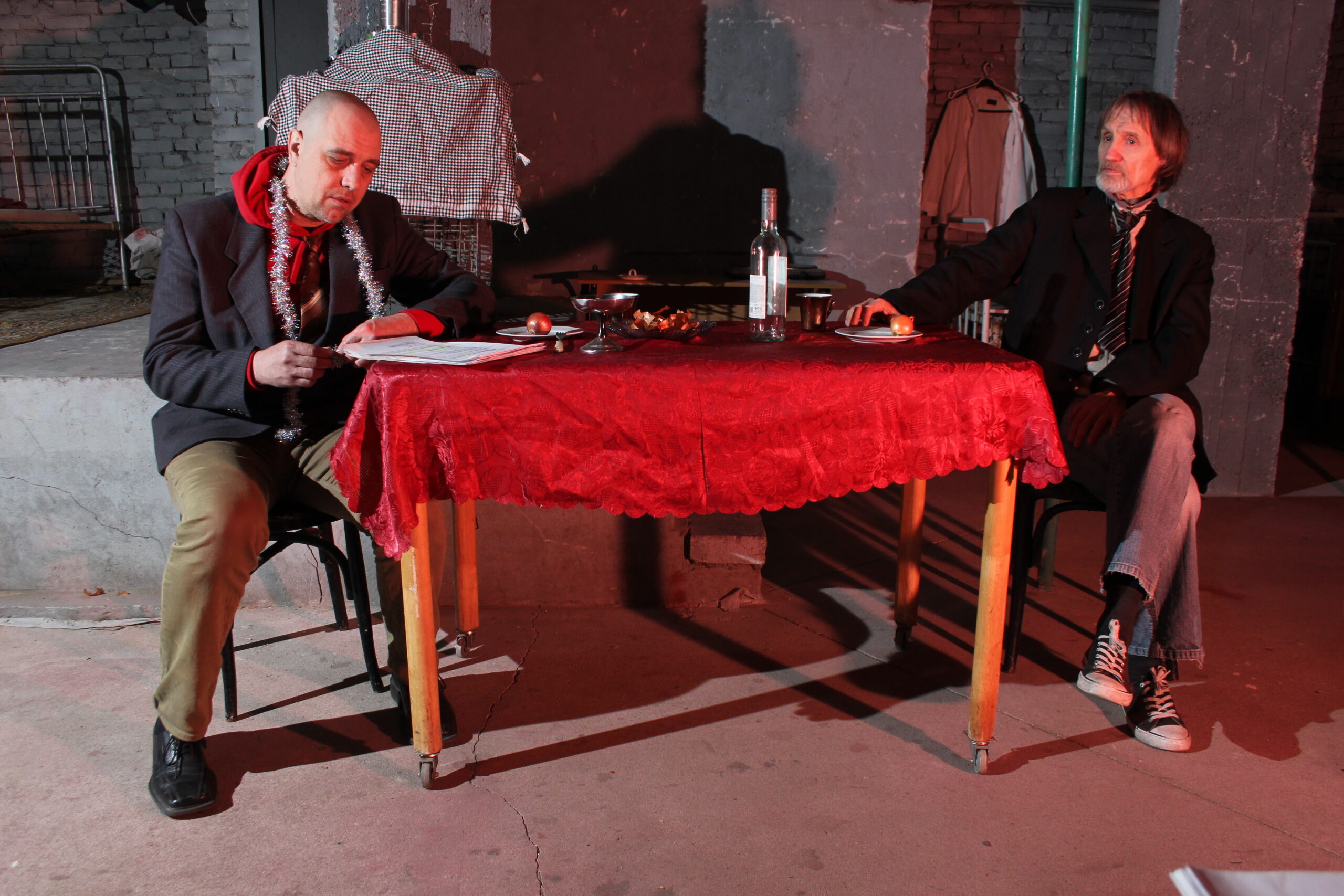 Спектакль "Эмигранты".