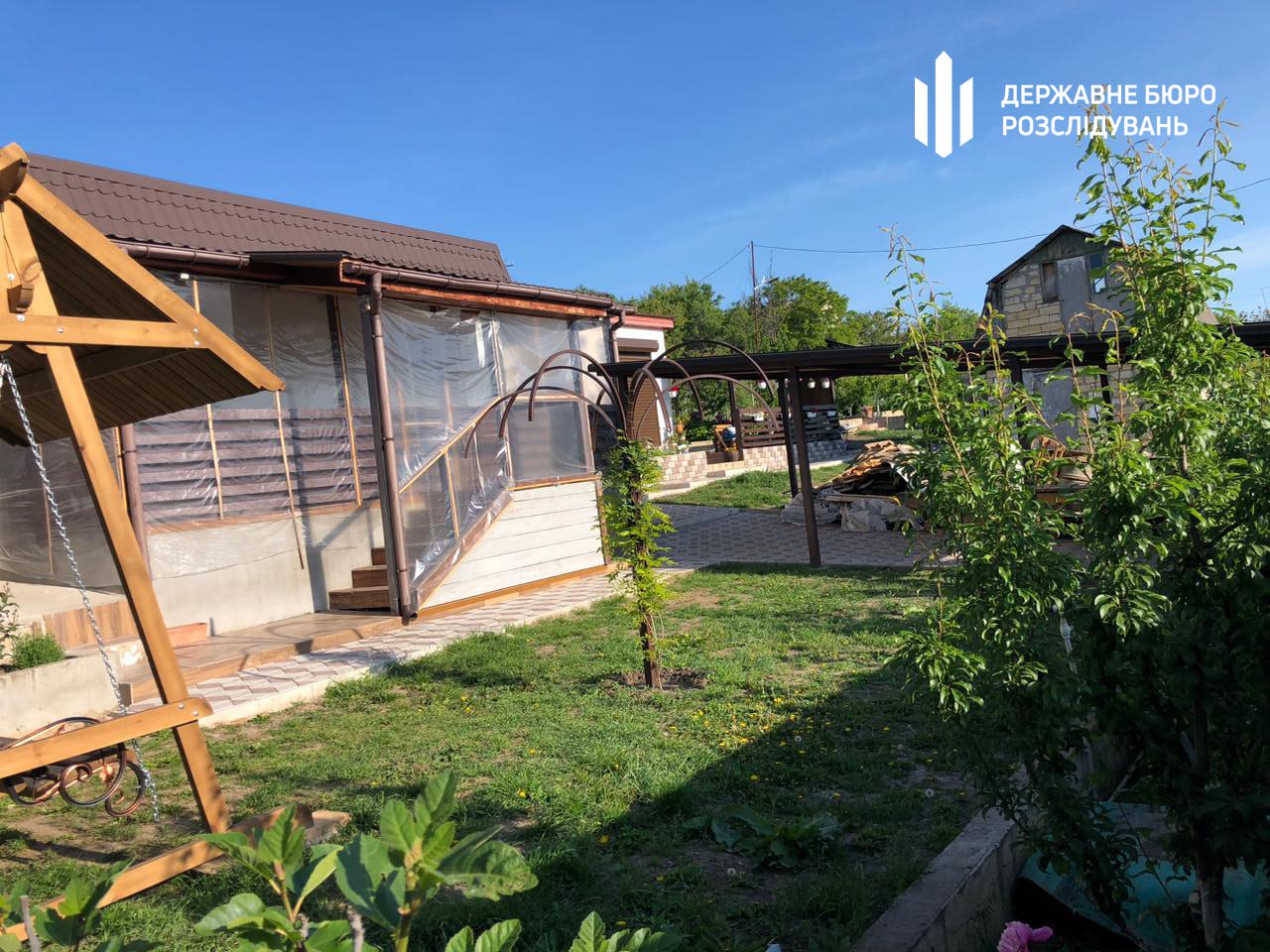 Имение, которое бойцы возводили для фигуранта.