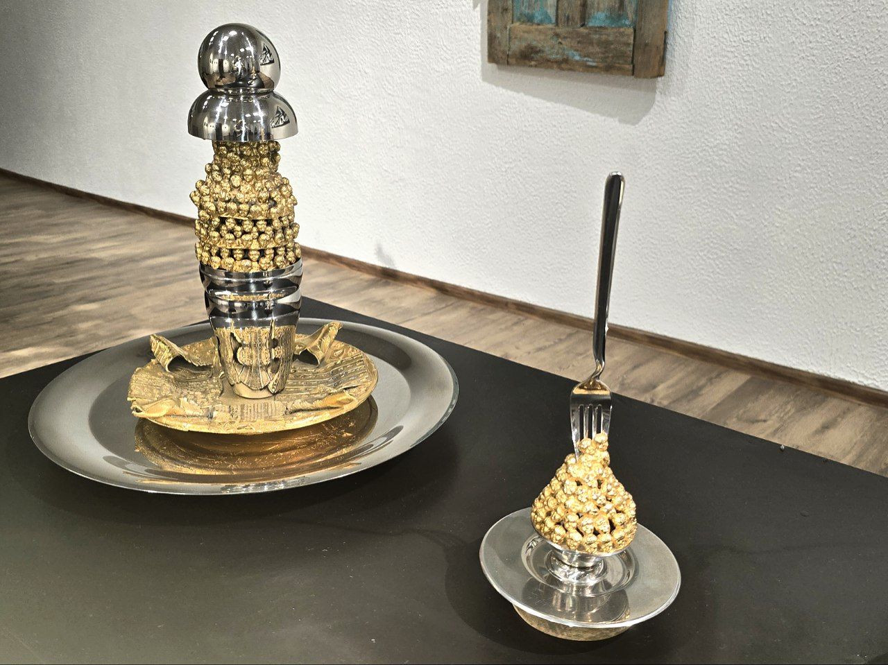 Работы с выставки Михаила Ревы.