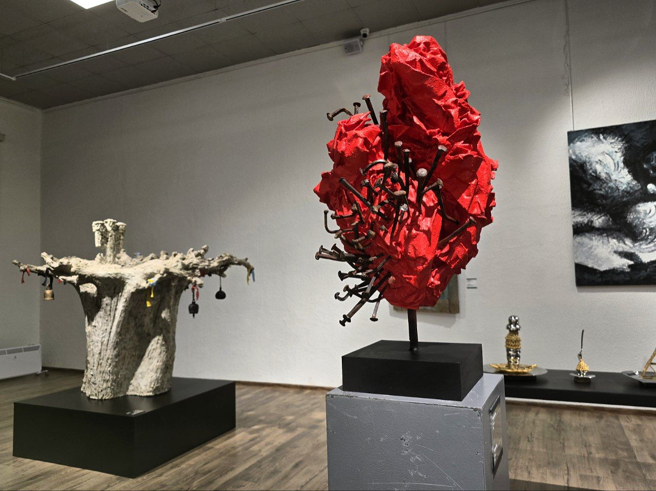 Скульптура Михаила Ревы "Мое сердце".