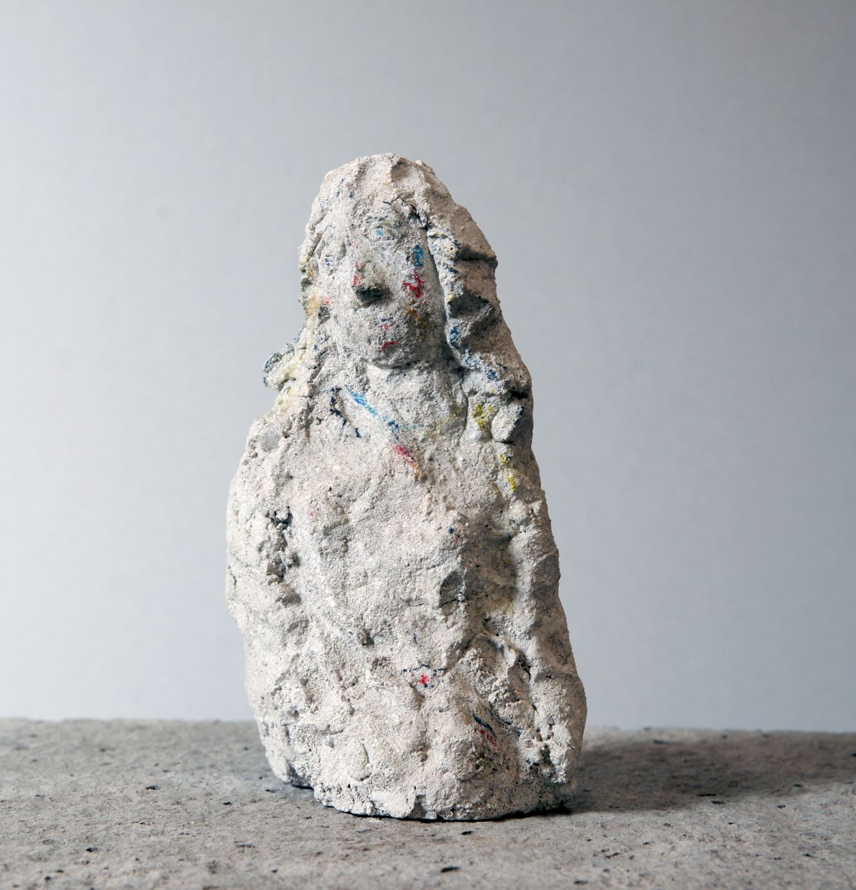 "Грусть", пенобетон, 26 см, 2017 (фото Василий Рябченко)