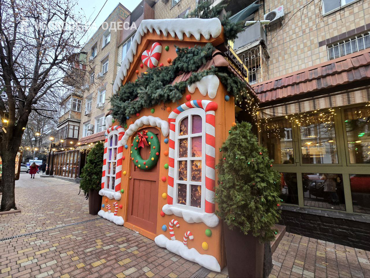 Новорічна локація в Olio Pizza.