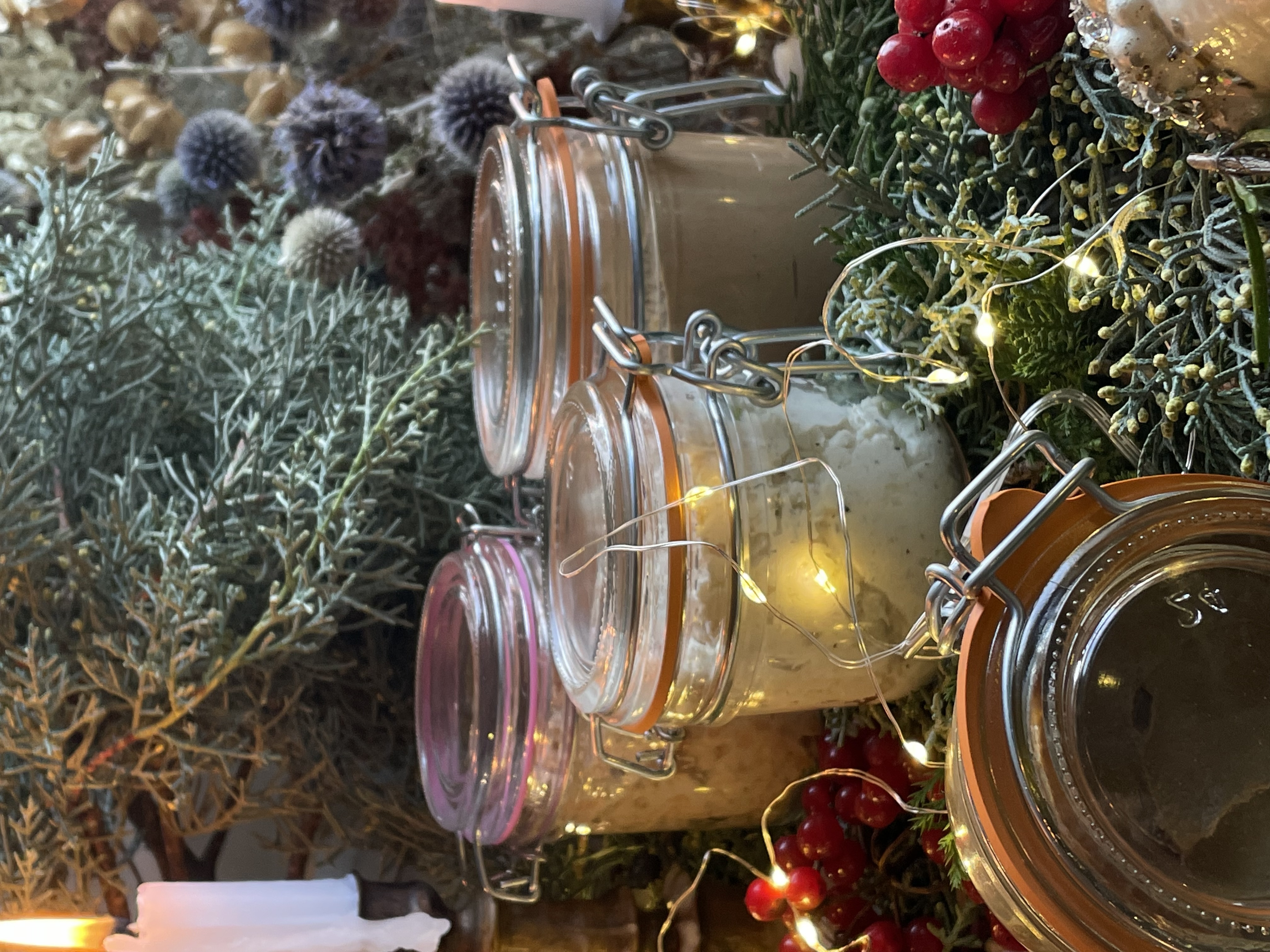 Риет из судака (доступен для предзаказа из ресторана Dizyngoff).