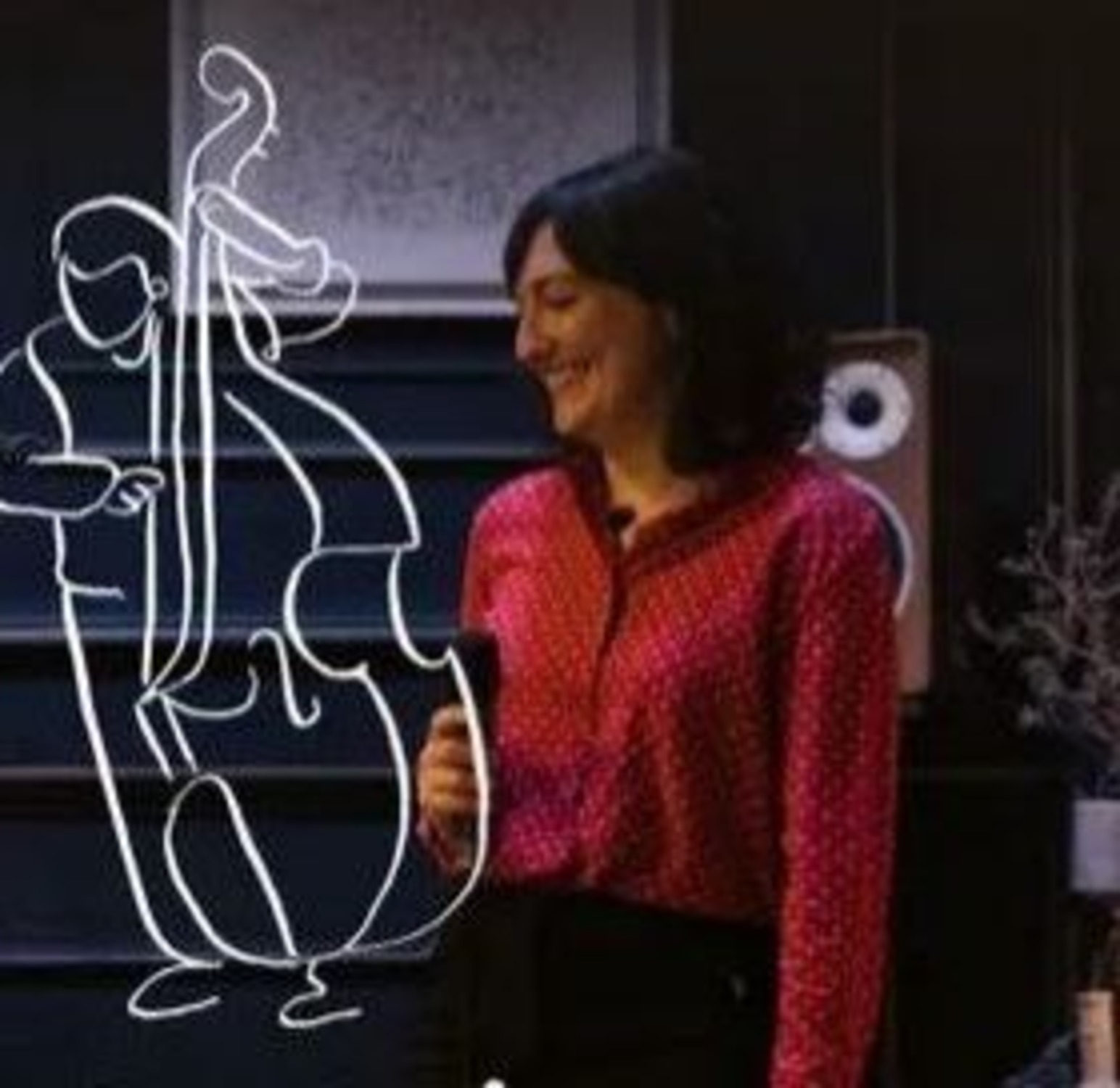 На балконе джаз-клуба "Перрон №7" выступит Marie Lafaury.