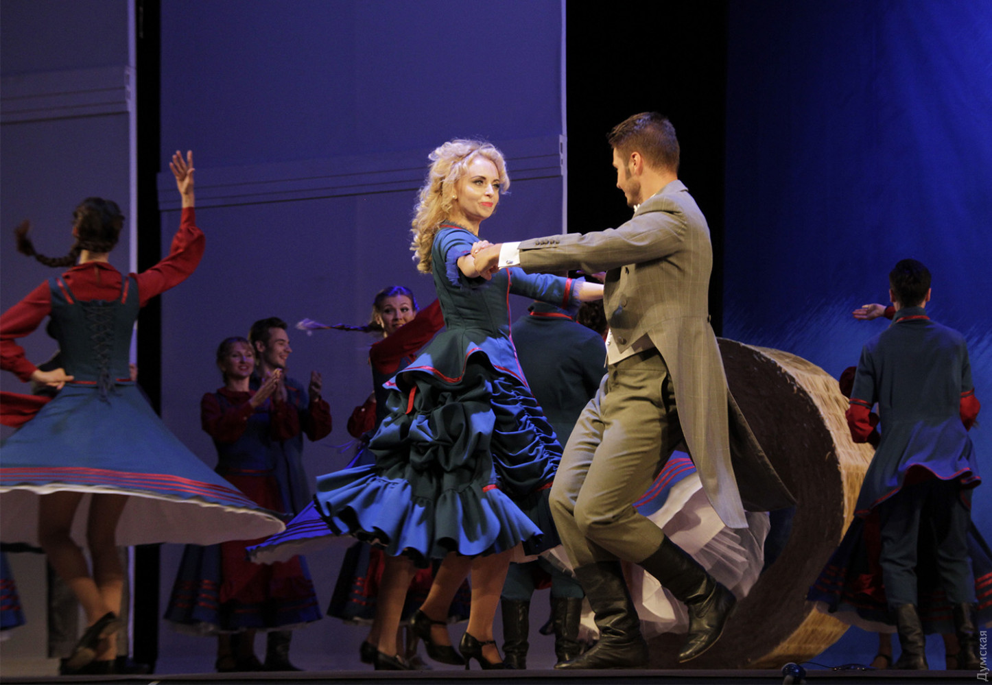 Оперета "Біла акація".