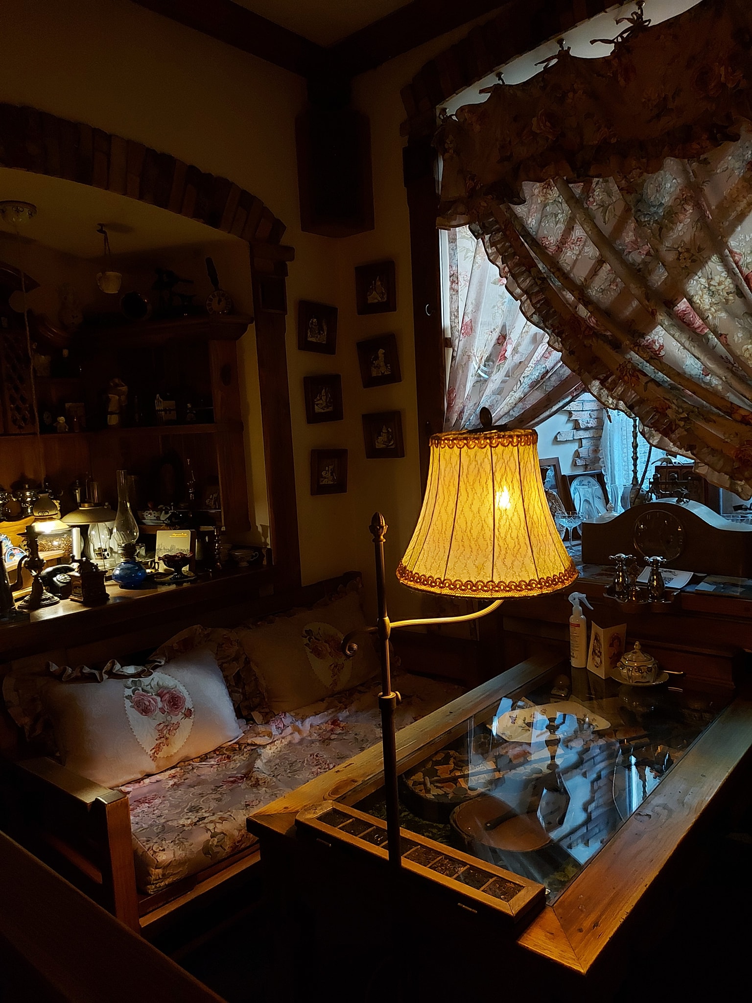 Кав'ярня "Жето".