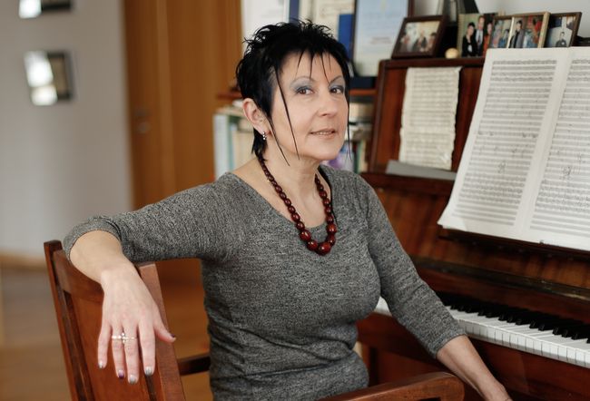 Кармелла Цепколенко.