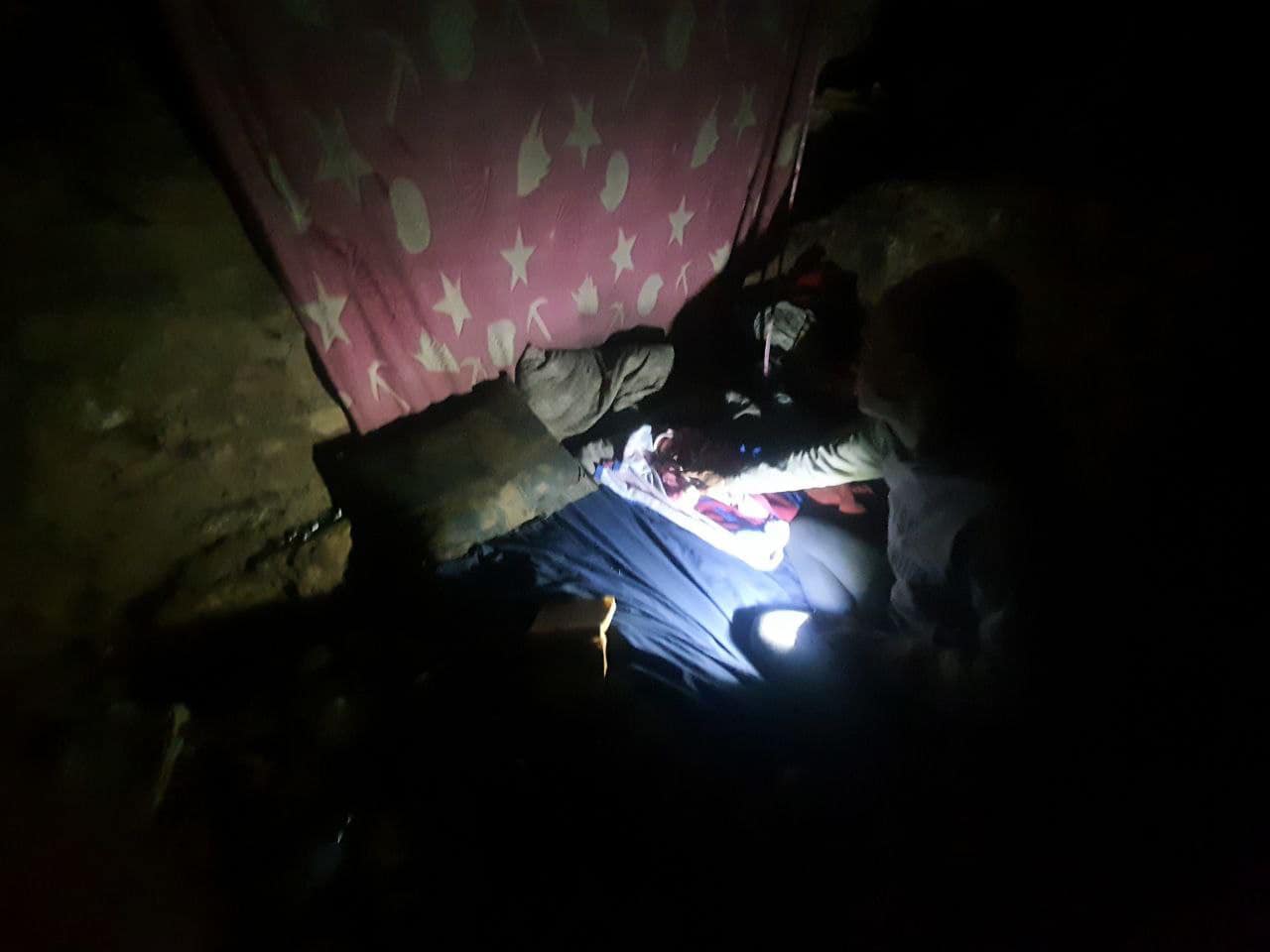 В Одессе спасли рожденного в катакомбах двухдневного мальчика.