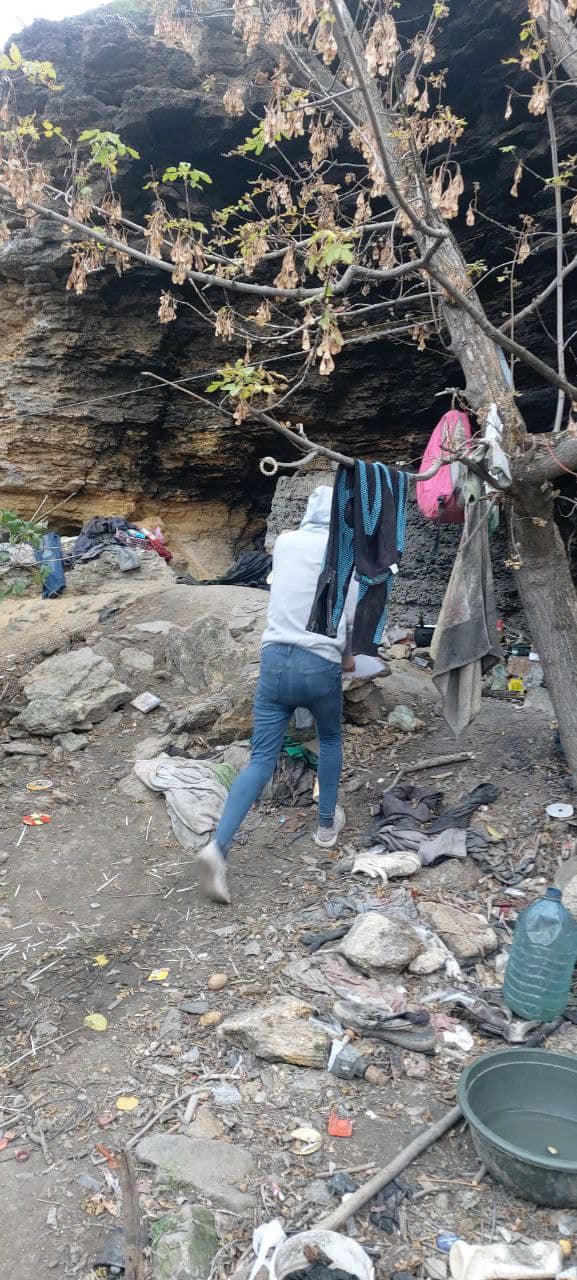 В Одессе спасли рожденного в катакомбах двухдневного мальчика.