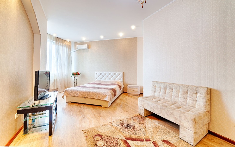 Квартира на Середньофонтанській.