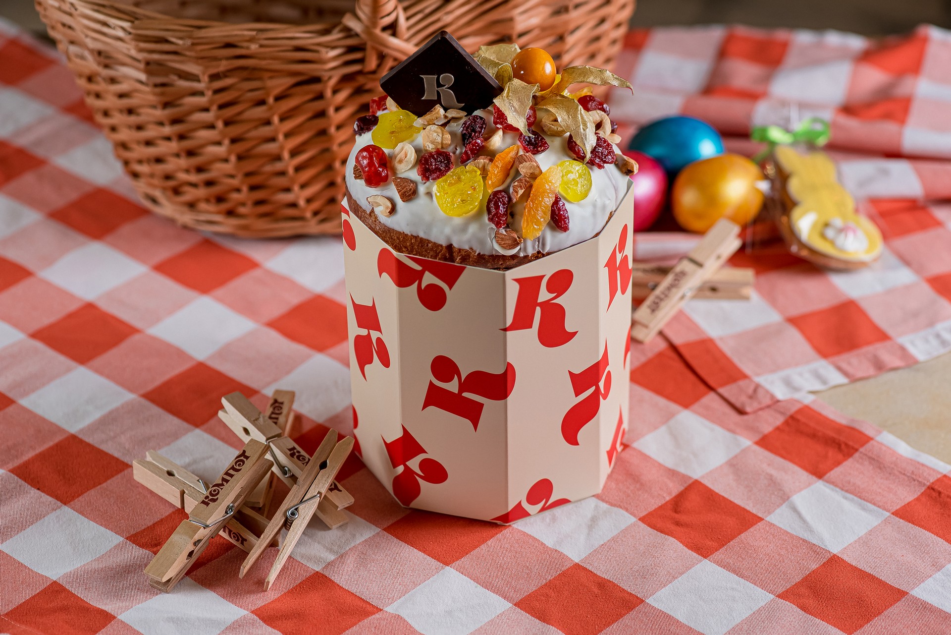 Великоднє меню в кафе "Компот".