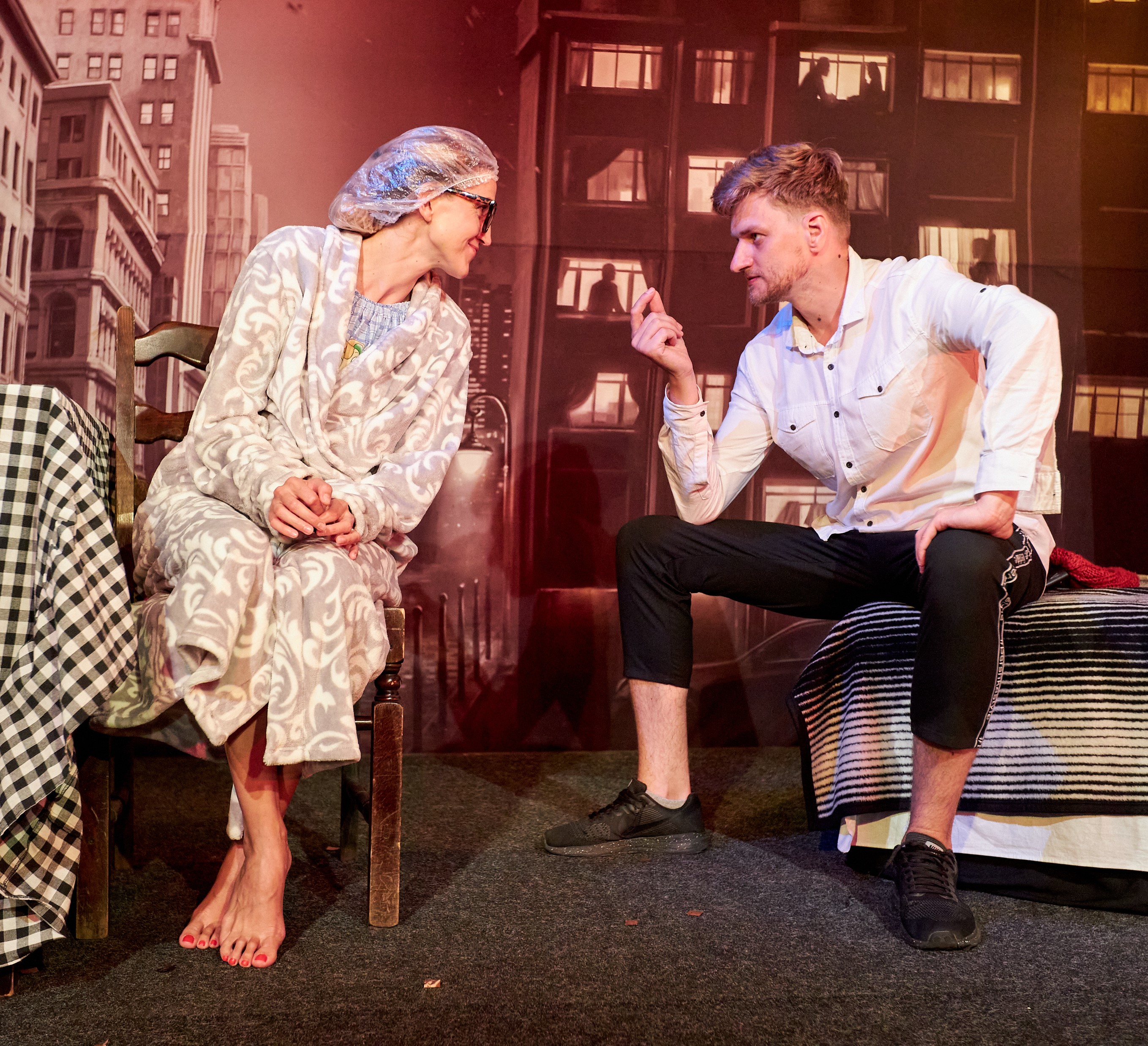 Вистава "Попередні пестощі".