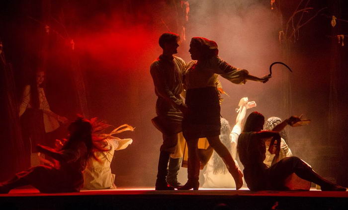 Спектакль "Лесная песня".