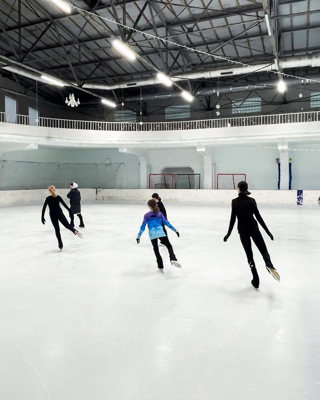 Ковзанка "Крижинка".