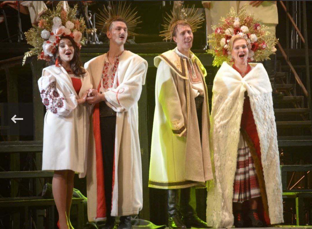 Мюзикл "Ночь перед Рождеством".