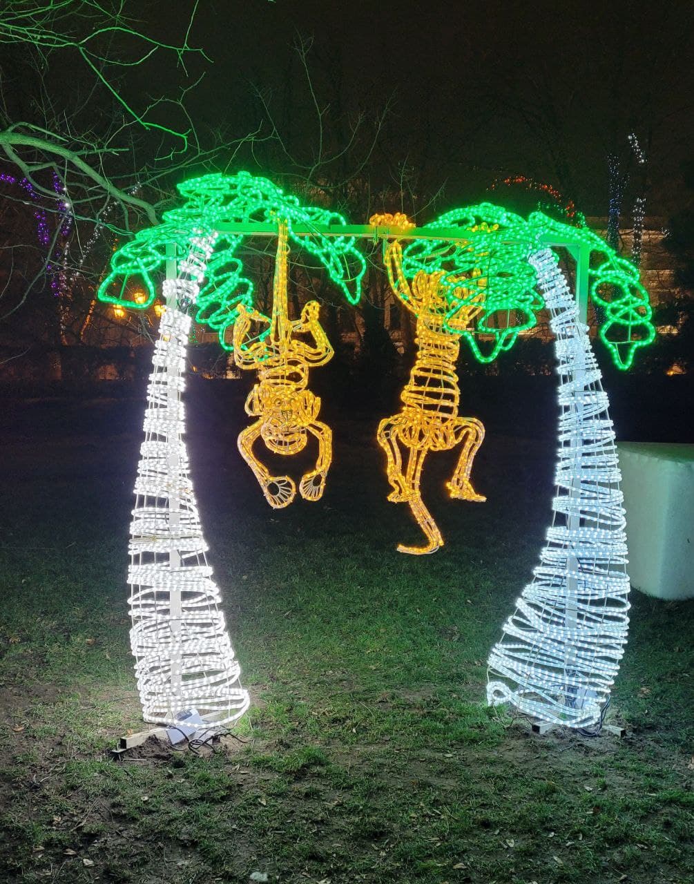 Инсталляции в Стамбульском парке.