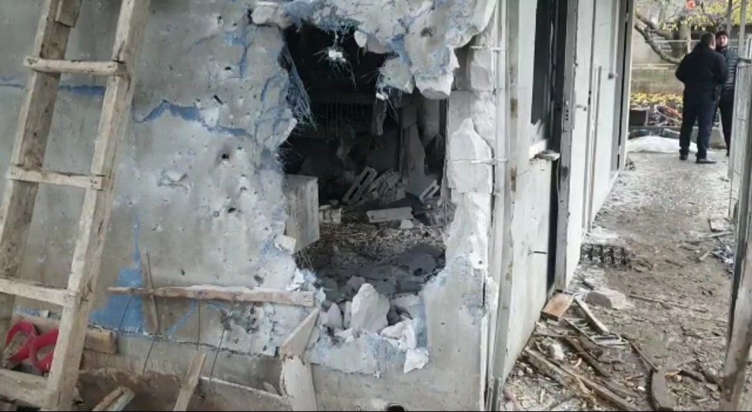 Над Одесской областью сбили две вражеские ракеты: обломки попали в хозяйственное строение.